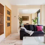 Soho Lounge - Space Maison Apartments